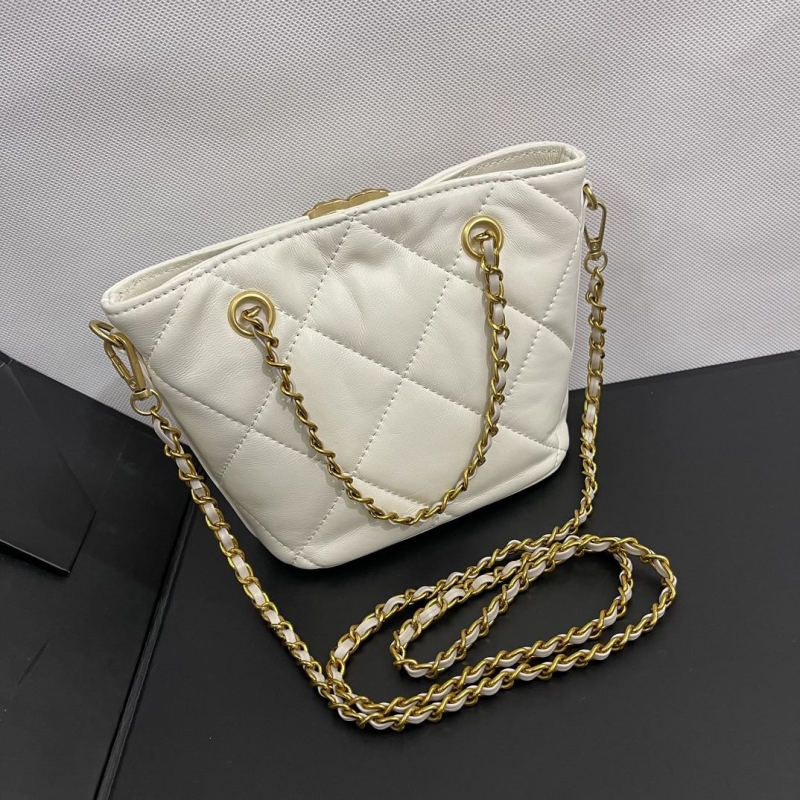 Ch**el bucket bags